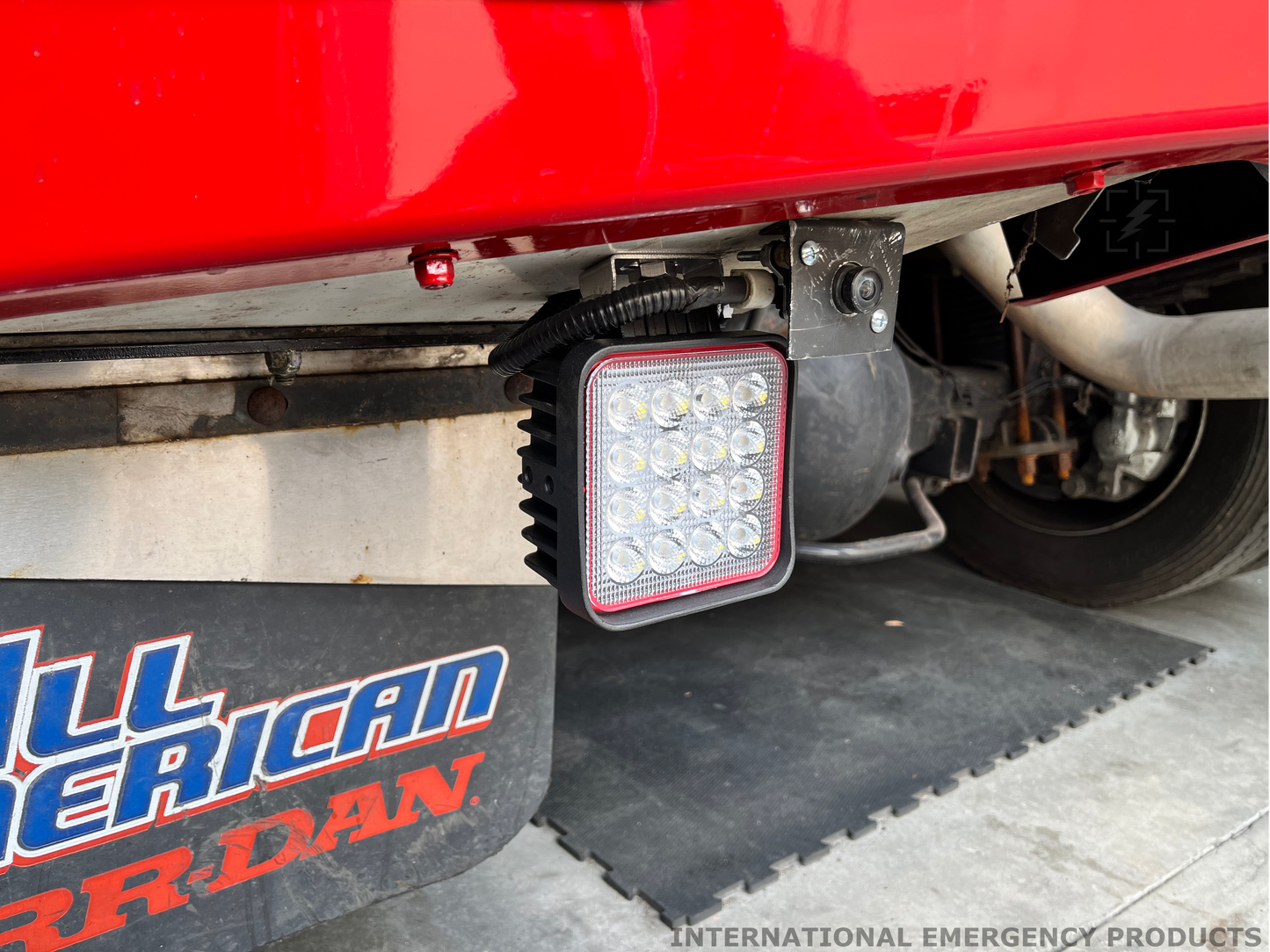 16-LED Work Light RE Series - Square 2100LM Flood